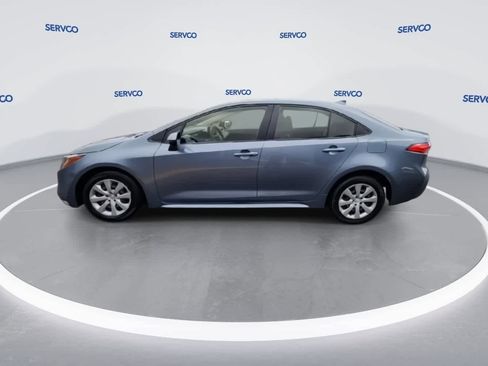 Used 2023 Toyota Corolla LE image 5
