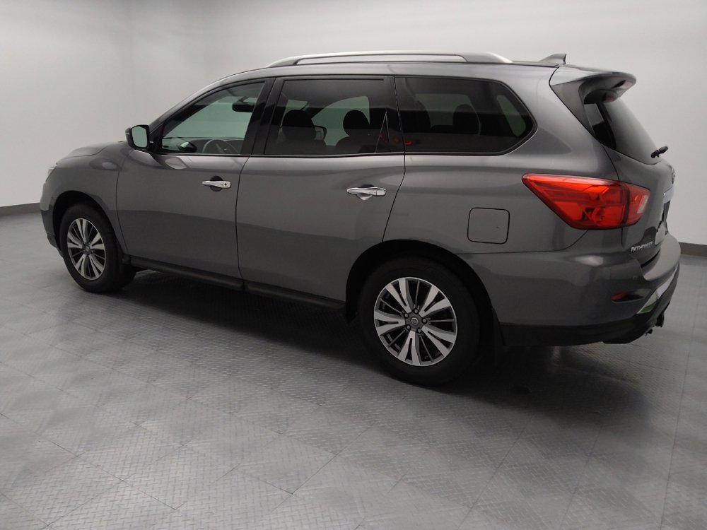 Used 2020 Nissan Pathfinder SV AWD/4WD image 3