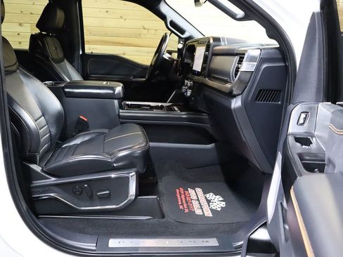 Used 2024 Ford F250 Platinum image 82