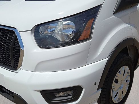 Used 2024 Ford Transit 350 XLT RWD image 9