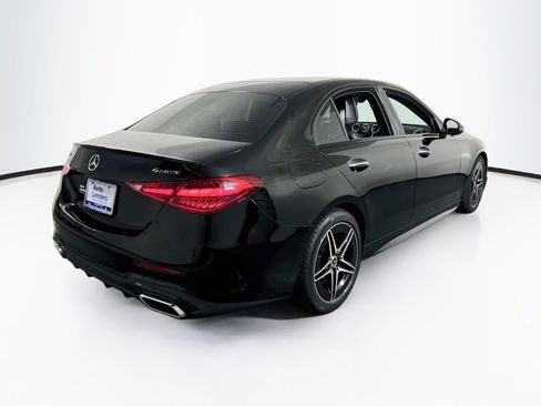Used 2023 Mercedes-Benz C 300 4MATIC Sedan image 5