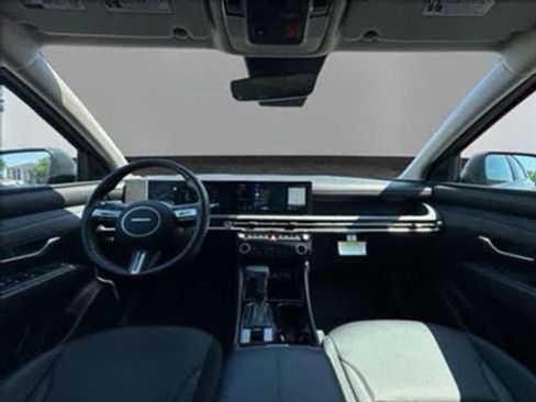 New 2025 Hyundai Tucson SEL image 23