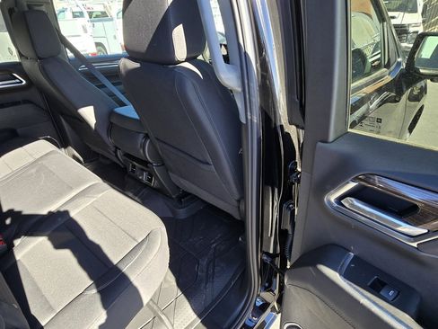 Used 2025 Chevrolet Silverado 1500 LT w/ Safety Package RWD image 19