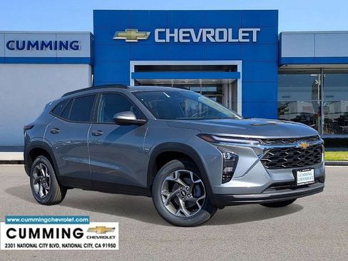 New 2026 Chevrolet Trax LT image 1