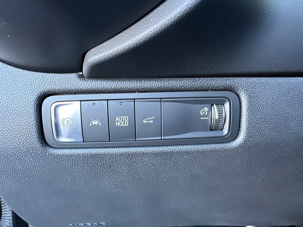 Used 2024 Chevrolet Equinox EV RS FWD image 18