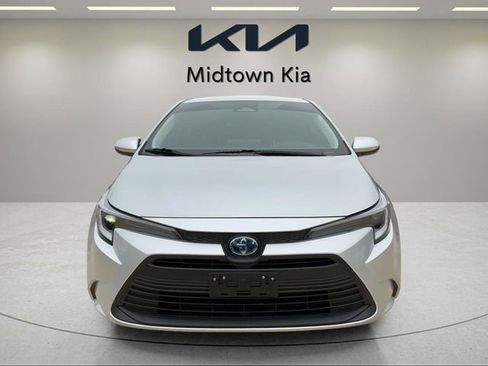 Used 2024 Toyota Corolla Hybrid Sedan FWD image 8