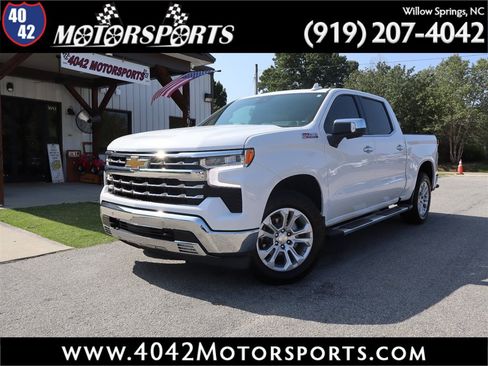 Used 2022 Chevrolet Silverado 1500 LTZ w/ LTZ Premium Package AWD/4WD image 1