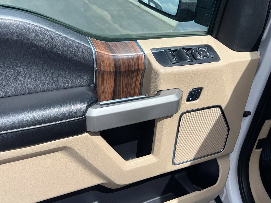 Used 2017 Ford F150 Lariat AWD/4WD image 28