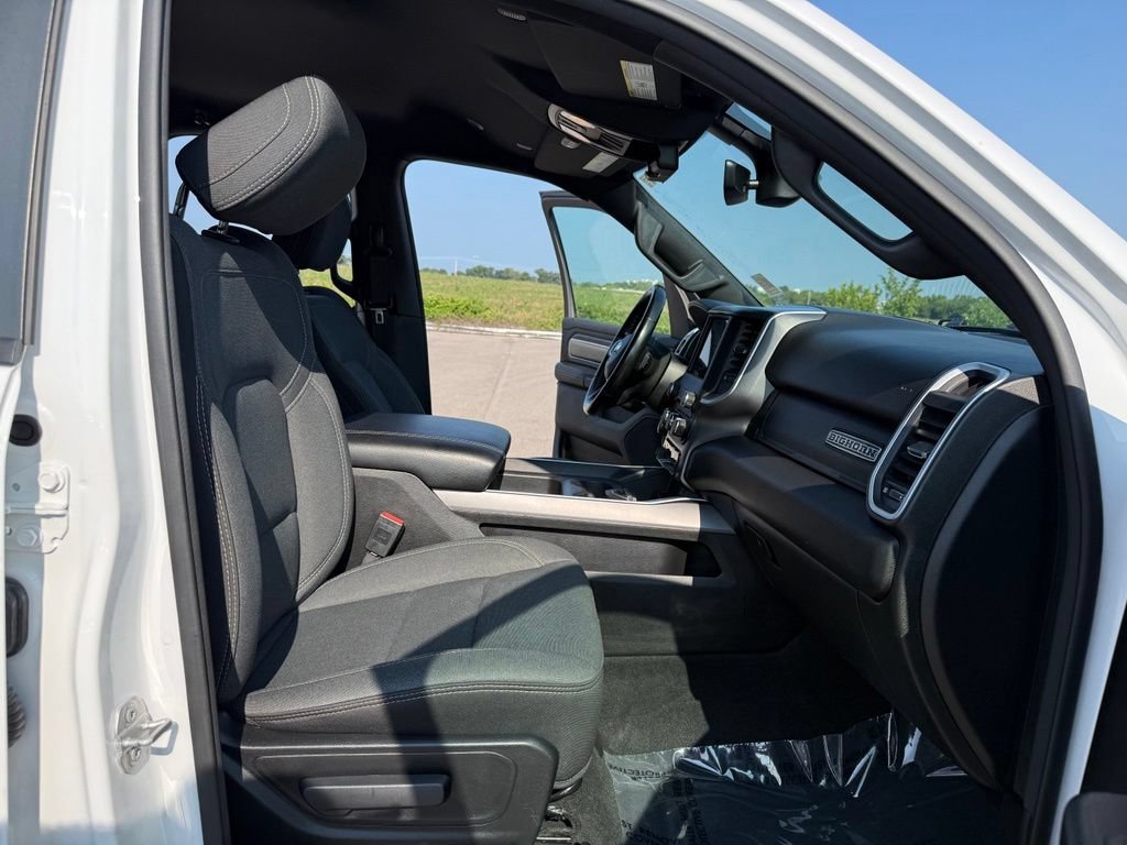 Used 2021 RAM 1500 Big Horn AWD/4WD image 17