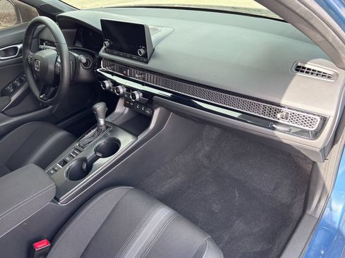 Used 2026 Honda Civic Sport image 13