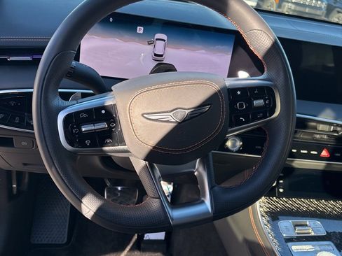 Used 2026 Genesis GV70 3.5T Sport Prestige image 10