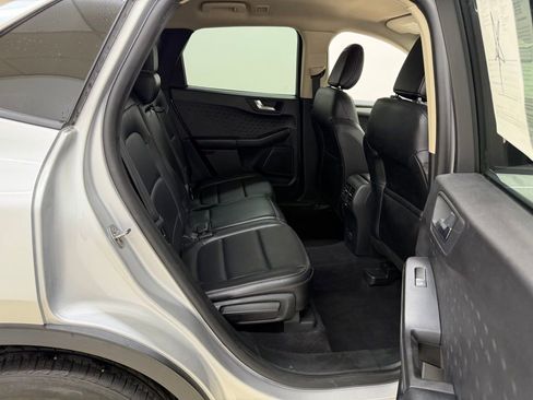 Used 2020 Ford Escape SEL image 14