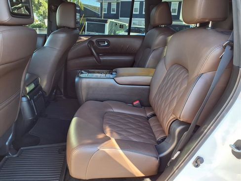 Used 2023 Nissan Armada Platinum w/ Captain's Chairs Package image 18