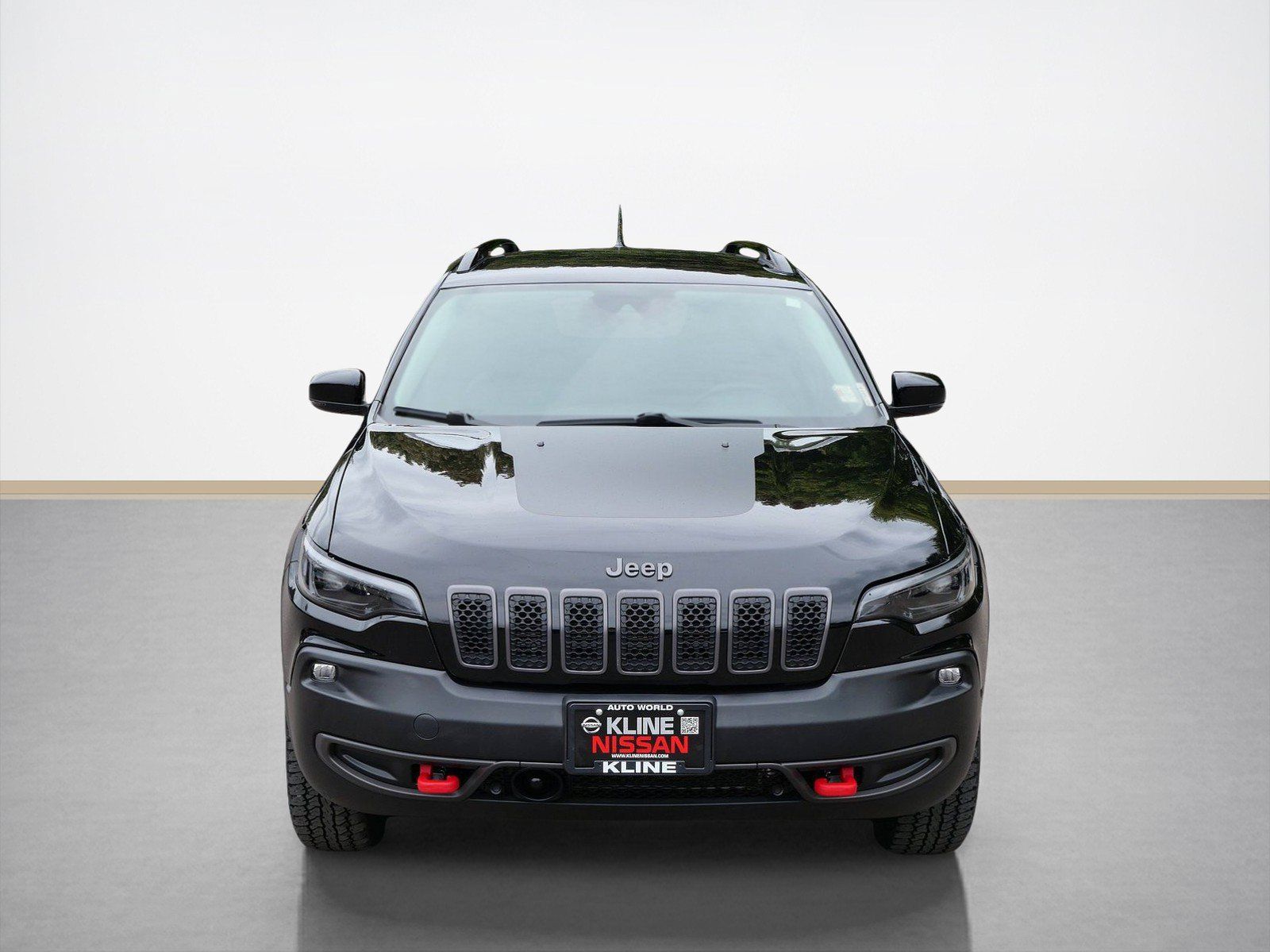 Used 2022 Jeep Cherokee Trailhawk w/ Sound & Nav Group AWD/4WD image 2