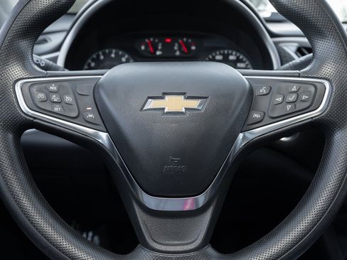 Used 2024 Chevrolet Malibu LT image 27