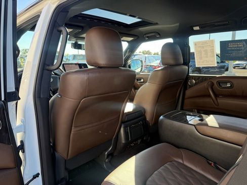 Used 2024 Nissan Armada Platinum w/ Captain's Chairs Package image 17