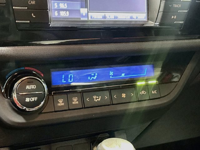 Used 2015 Toyota Corolla S FWD image 16