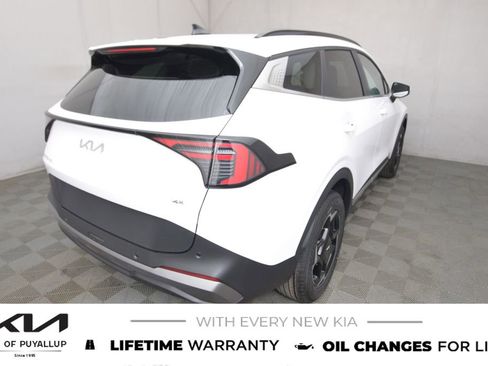 New 2026 Kia Sportage EX image 5