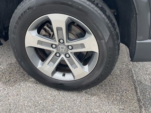 Used 2023 Honda Pilot EX-L image 16