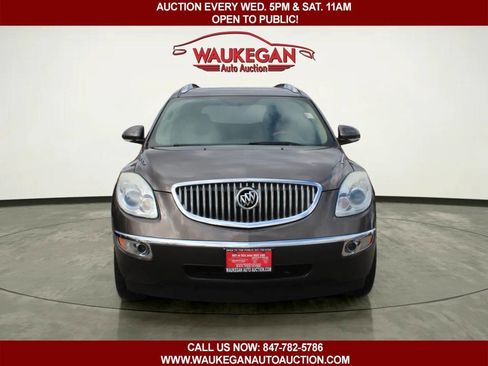 Used 2010 Buick Enclave CXL w/ Trailering Provision Package image 2