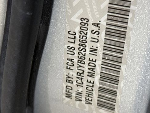 Used 2025 Jeep Grand Cherokee Limited 4xe image 29