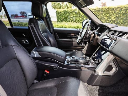 Used 2018 Land Rover Range Rover HSE AWD/4WD image 23