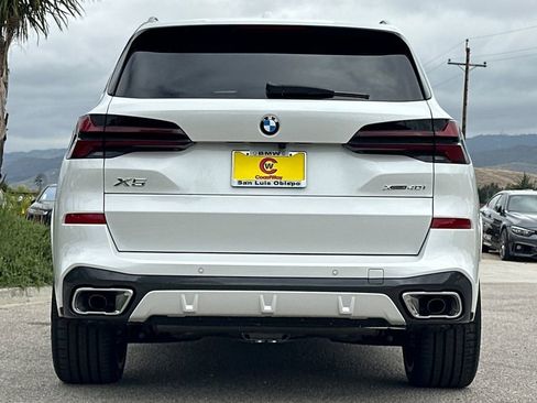 New 2026 BMW X5 xDrive40i w/ M Sport Package AWD/4WD image 4