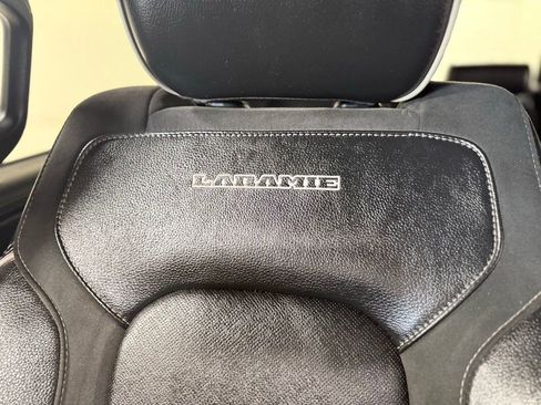 Used 2022 RAM 1500 Laramie w/ Sport Appearance Package AWD/4WD image 13
