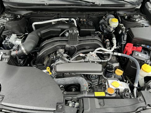 New 2025 Subaru Outback Limited image 9