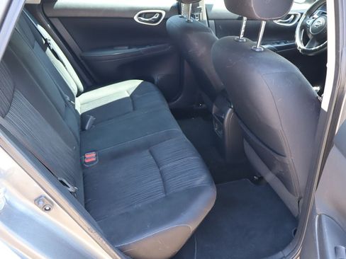 Used 2017 Nissan Sentra SV FWD image 16