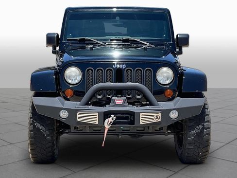Used 2012 Jeep Wrangler Sahara w/ Connectivity Group AWD/4WD image 3