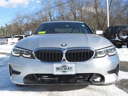 Used 2020 BMW 330i xDrive 330i xDrive w/ Premium Package image 2