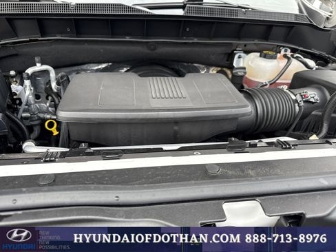 Used 2024 Chevrolet Silverado 1500 High Country w/ Technology Package image 17