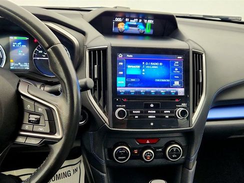 Used 2022 Subaru Crosstrek Hybrid image 17