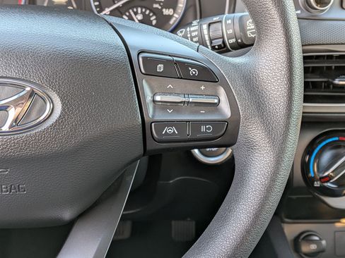 Used 2023 Hyundai Kona SEL image 16