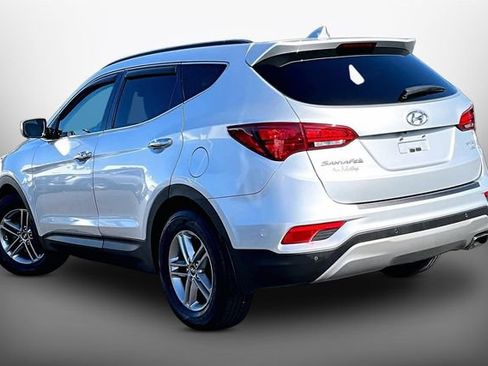 Used 2018 Hyundai Santa Fe Sport w/ 2.4L Tech Package 04 AWD/4WD image 11