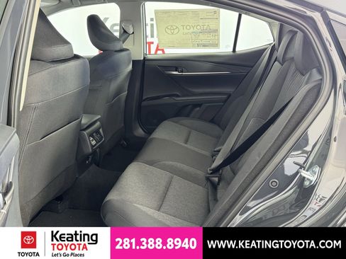 Used 2026 Toyota Camry LE w/ Convenience Package FWD image 6