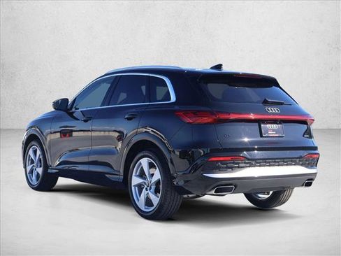 Used 2025 Audi Q5 Prestige AWD/4WD image 9