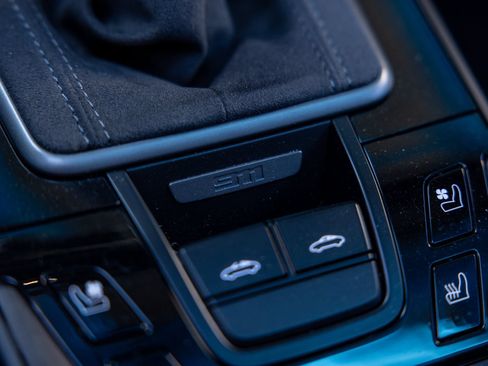 Certified 2024 Porsche 911 Targa 4 GTS AWD/4WD image 55