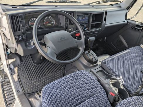 New 2024 Chevrolet Low Cab Forward image 18