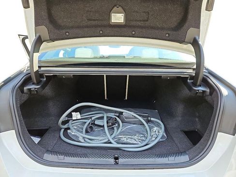 Certified 2024 BMW i5 eDrive40i w/ Premium Package image 25