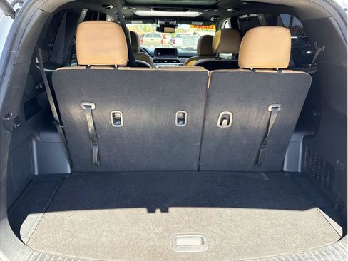 Used 2021 Kia Telluride SX w/ Towing Package FWD image 17