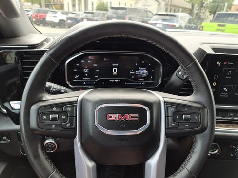 Used 2024 GMC Sierra 1500 Elevation RWD image 19