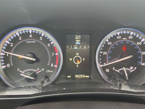 Used 2016 Toyota Highlander XLE image 13
