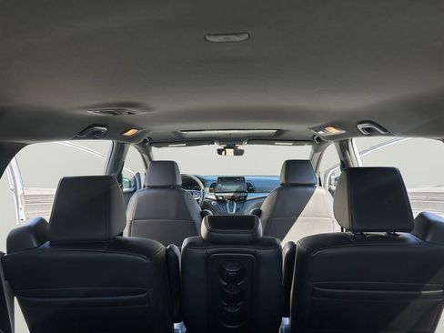 Used 2025 Honda Odyssey Sport-L image 11