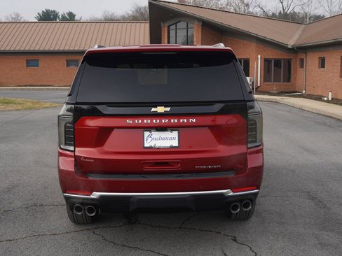 New 2026 Chevrolet Suburban Premier image 4