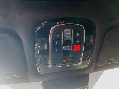 Used 2024 Hyundai Palisade Calligraphy image 19