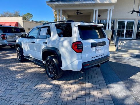 Used 2025 Toyota 4Runner SR5 image 3