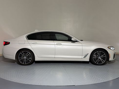 Used 2023 BMW 530i w/ Convenience Package RWD image 7