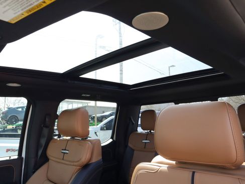 Used 2024 Ford F450 Platinum image 8